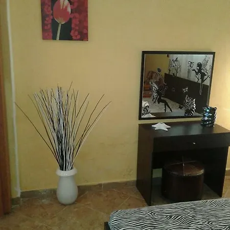 Gatos Case de vacanță Skála Marión